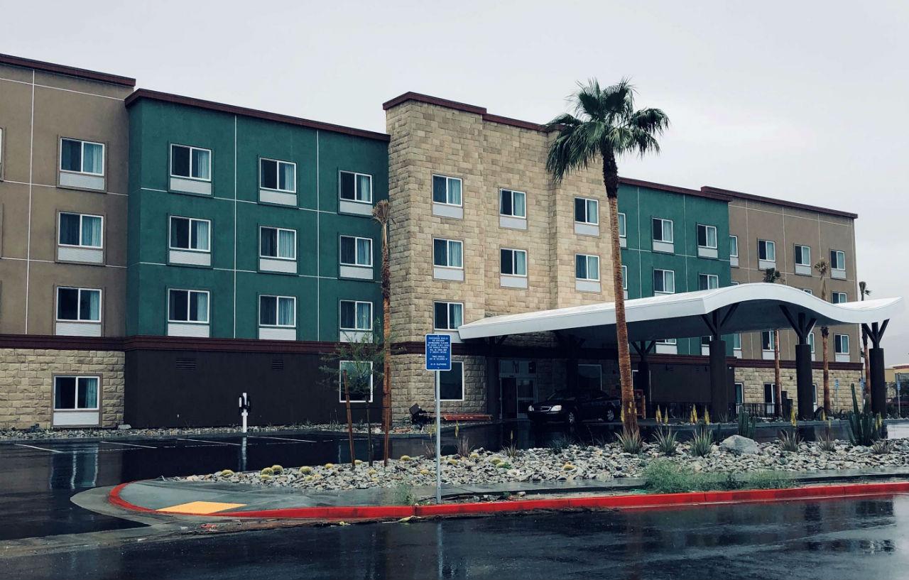 Best Western Plus Desert View Inn & Suites Cathedral City Exterior foto